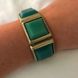 Emerald green and gold squared bracelet